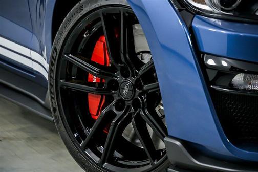 2020 Ford Shelby GT500 Base