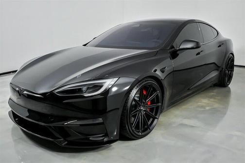 Diamond Black 2026 Tesla Model S Plaid