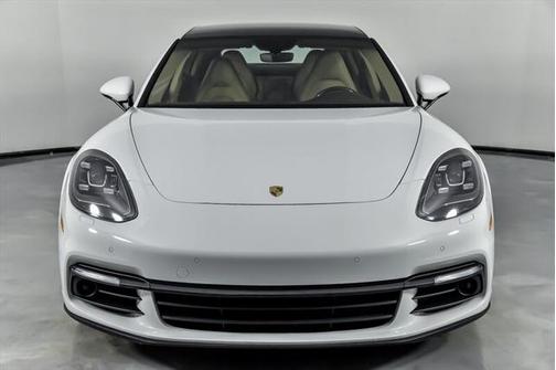 2018 Porsche Panamera 4S