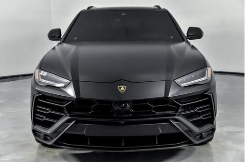 2019 Lamborghini Urus -FULL SATIN PPF