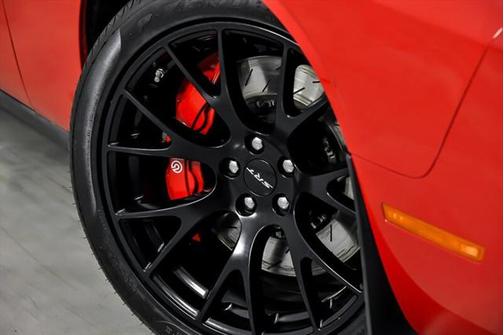 2015 Dodge Challenger SRT Hellcat