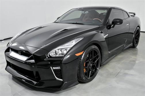 2023 Nissan GT-R Premium Dual-clutch 6-Speed Transmission