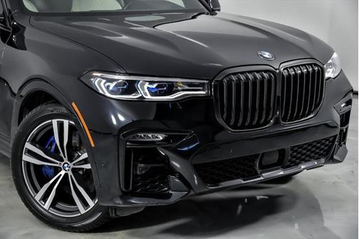 2020 BMW X7 M50i