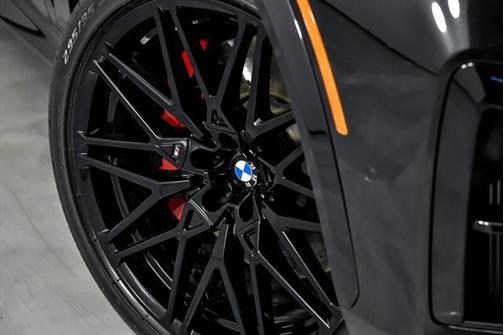 2025 BMW X5 M Base