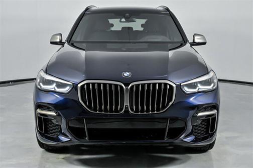 2022 BMW X5 M50i