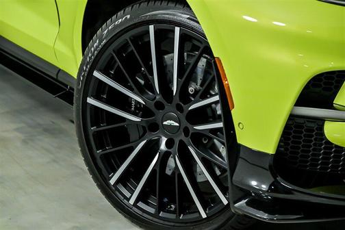 2023 Aston Martin DBX 707