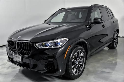 2022 BMW X5 M50i