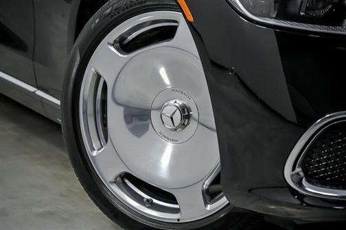 Obsidian Black Metallic 2024 Mercedes-Benz Maybach S 580 4MATIC