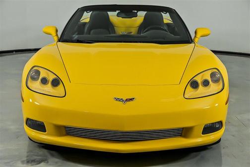 2005 Chevrolet Corvette Base