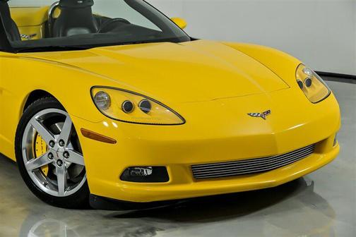 2005 Chevrolet Corvette Base
