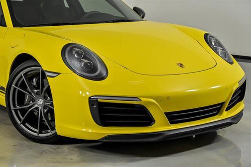 Racing Yellow 2018 Porsche 911 Carrera T