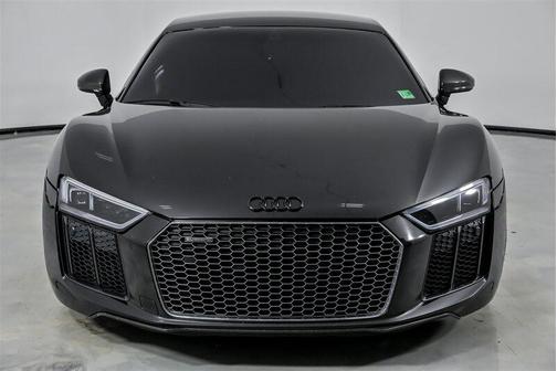2017 Audi R8 5.2 V10 plus