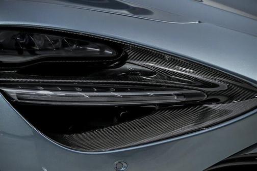 Saros 2018 McLaren 720S Performance