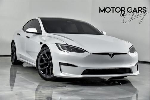 2022 Tesla Model S Plaid