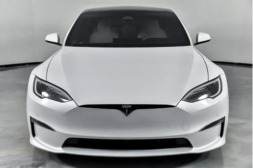 2022 Tesla Model S Plaid