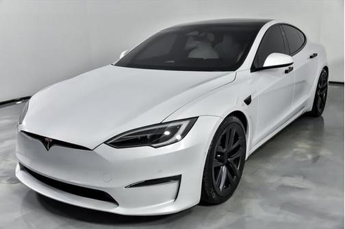 2022 Tesla Model S Plaid