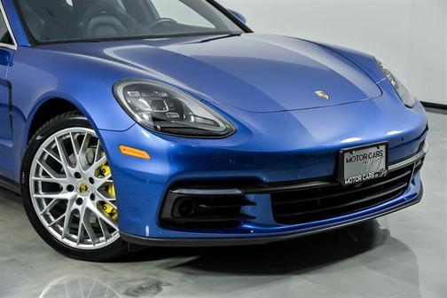 2017 Porsche Panamera 4S