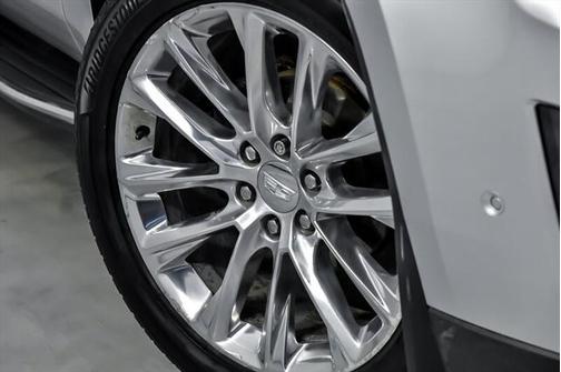 2019 Cadillac Escalade ESV Luxury