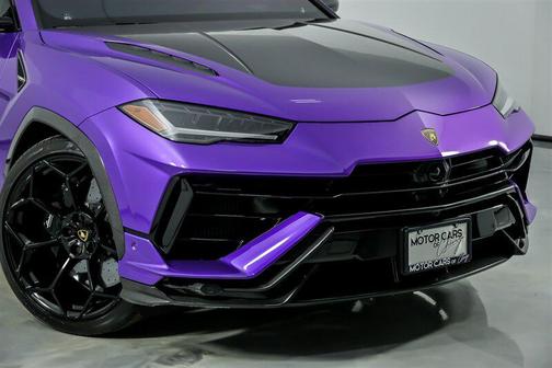 2023 Lamborghini Urus Performante