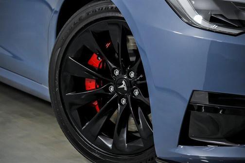 Frost Blue Metallic 2026 Tesla Model S Plaid