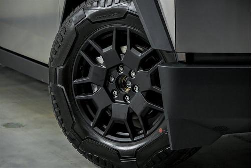 2024 Tesla Cybertruck All-Wheel Drive