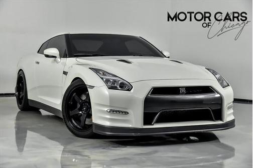 2014 Nissan GT-R Premium