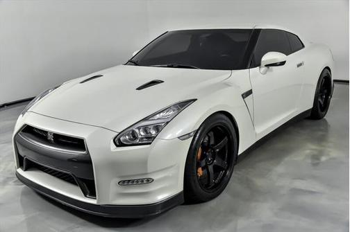 2014 Nissan GT-R Premium