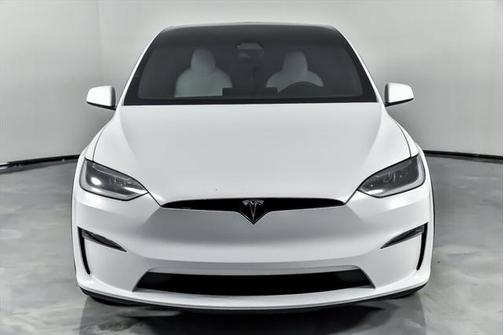 2023 Tesla Model X Standard Range