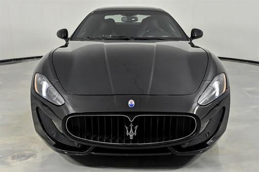 Nero 2014 Maserati GranTurismo Sport