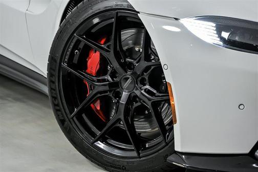 2021 Aston Martin Vantage Automatic