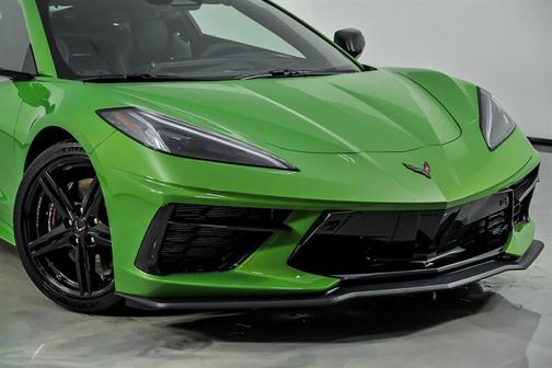 Roswell Green Metallic 2026 Chevrolet Corvette Stingray w/3LT
