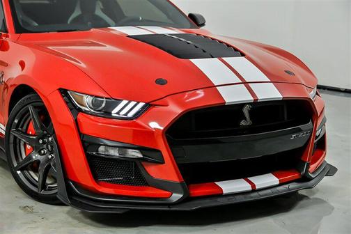2022 Ford Shelby GT500 Base