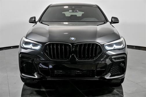 2022 BMW X6 xDrive40i