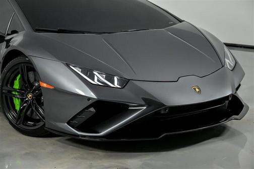 2022 Lamborghini Huracan EVO Coupe RWD