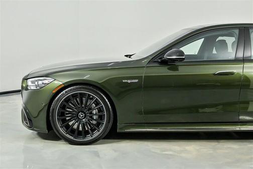 2025 Mercedes-Benz AMG S 63 E 4MATIC