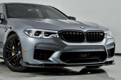 Snapper Rocks Blue Metallic 2019 BMW M5 Competition