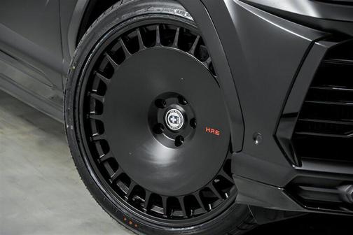 2022 Lamborghini Urus -FACTORY MATTE BLACK