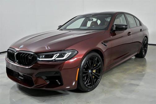 Aventurin Red Metallic 2023 BMW M5 Competition
