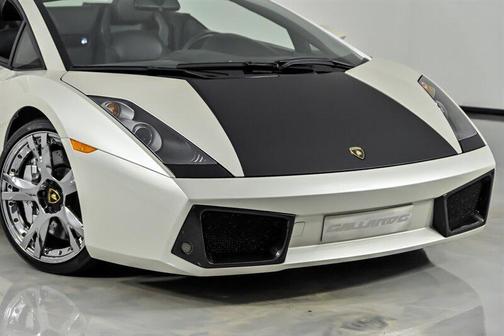 Balloon White 2007 Lamborghini Gallardo Spyder