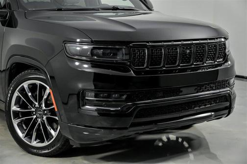 2024 Jeep Grand Wagoneer L Series II 4x4