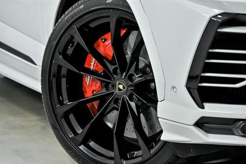 Bianco Monocerus 2020 Lamborghini Urus