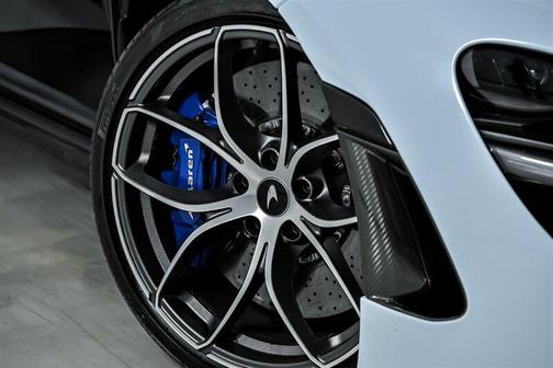 2020 McLaren 720S Base