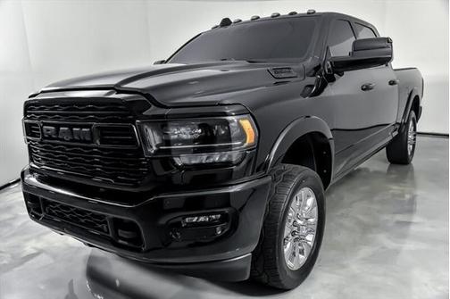 2022 RAM 2500 Limited Crew Cab 4x4 6'4' Box