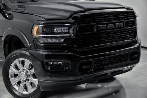 2022 RAM 2500 Limited Crew Cab 4x4 6'4' Box