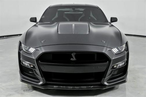 2022 Ford Shelby GT500 Base