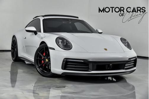 2020 Porsche 911 Carrera 4S