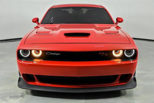 Octane Red Pearl Coat 2022 Dodge Challenger R/T Scat Pack