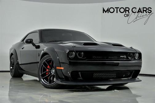Pitch Black Clearcoat 2019 Dodge Challenger SRT Hellcat