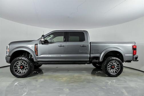 Carbonized Gray Metallic 2024 Ford F-250 Lariat