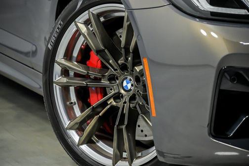 Alvite Grey Metallic 2023 BMW M5 Competition